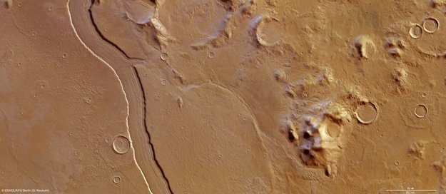 Reull_Vallis_node_full_image[1]