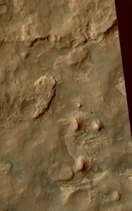 20140522_ESP_035917_1755_colorized-with_ESP_018854_1755_f840-EmilyLakdawalla