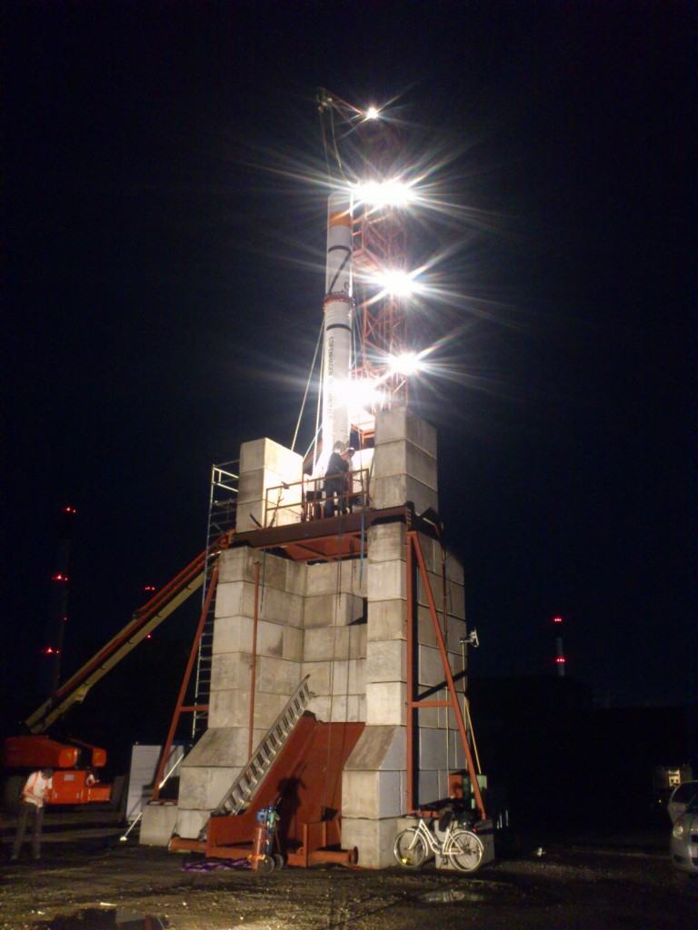 HEAT2x_erection_medium[1]