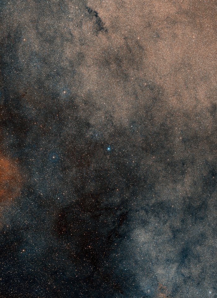 This wide-field image, based on data from Digitized Sky Survey 2, shows the whole region around the stellar grouping Terzan 5.