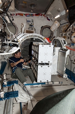 Japances astronaut Koichi Wakata prepares 