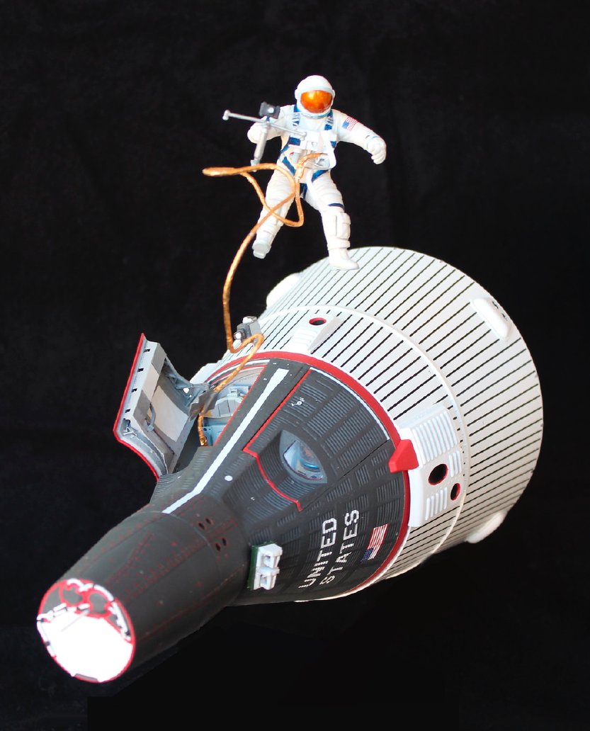 Space Mini Model Gemini reference book for model builders at “Space in Miniature ...